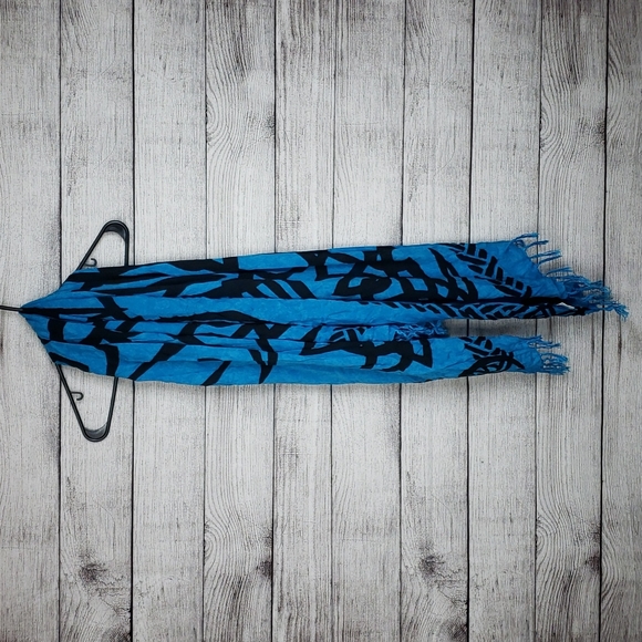 Vintage Accessories - Boho Blue Aztec Fringe Serong Scarf